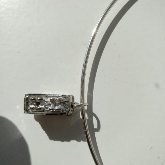 BRAND NEW STERLING SILVER POWELL-MASON CABLE CAR CHARM - Picture 8 of 10